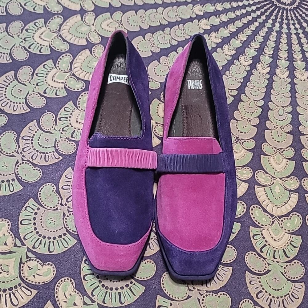 Camper Two-Tone Purple and Pink Suede Loafers